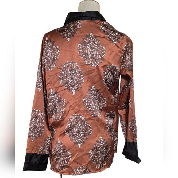 Club L London Brown and Black Satin Bed Jacket or Blouse - Picture 4 of 8
